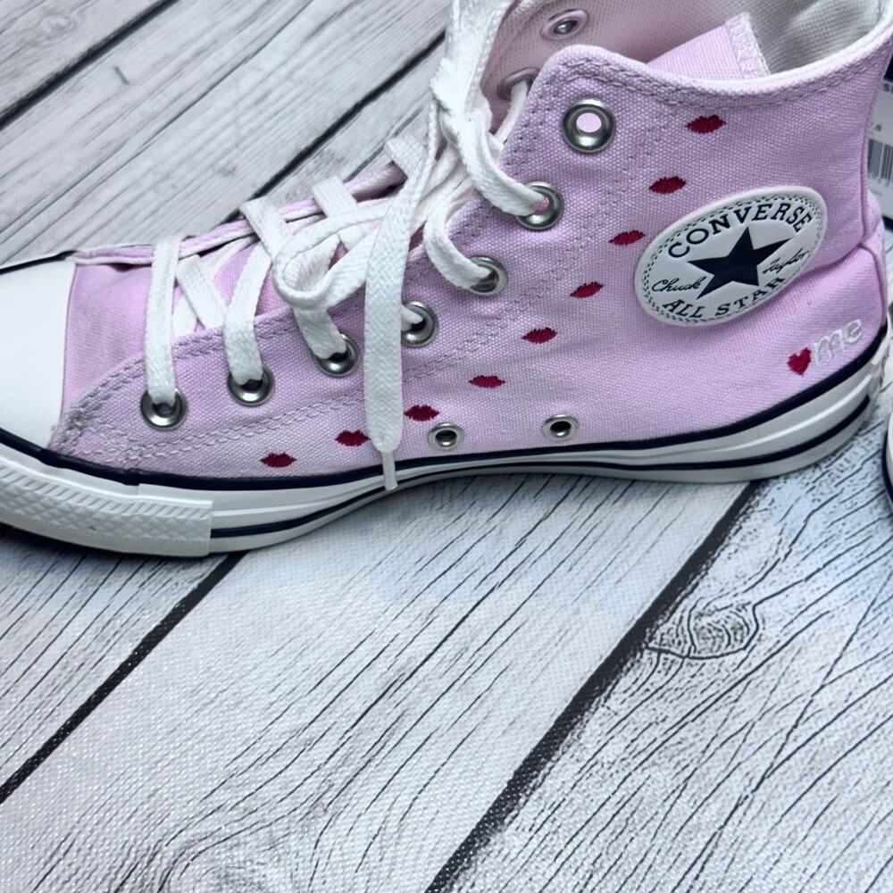 Converse All Star Chuck Taylor “Valentine’s Day Kisses” Size 7 - Picture 3 of 8